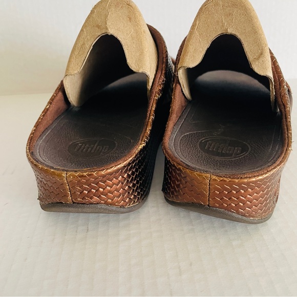 Fitflop Metallic Bronze Slide Sandals Size 8 - Picture 4 of 6
